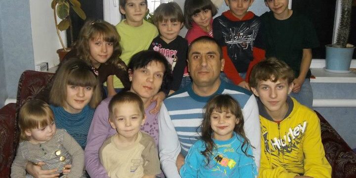 Isaev-Family-3